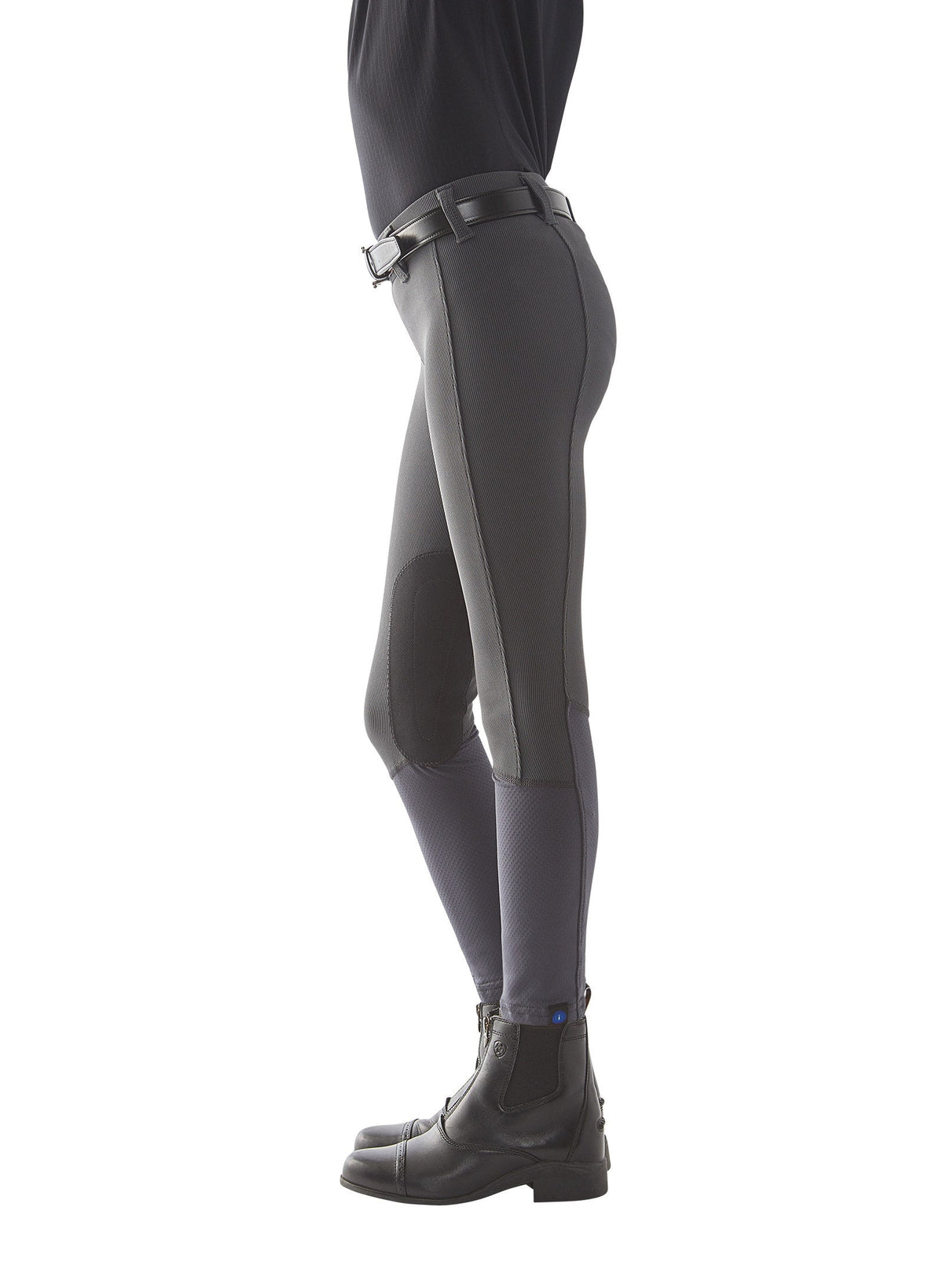 Pull-On Breech